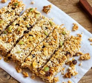 Protein-based snacks and their recipes